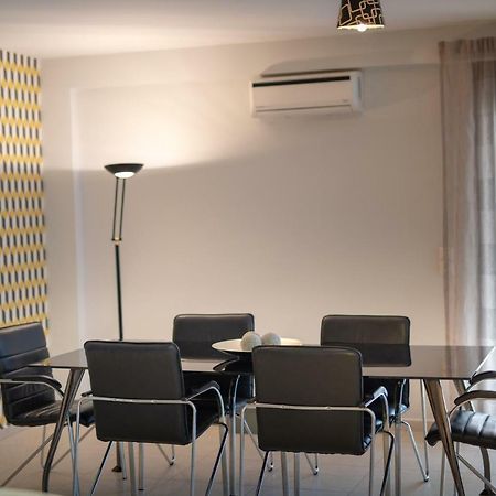 Spacious Fully Equipped 3Bd 2Bath Apt In The Heart Of City With Balconies Ac And Fast Wifi #2 Ираклио Екстериор снимка