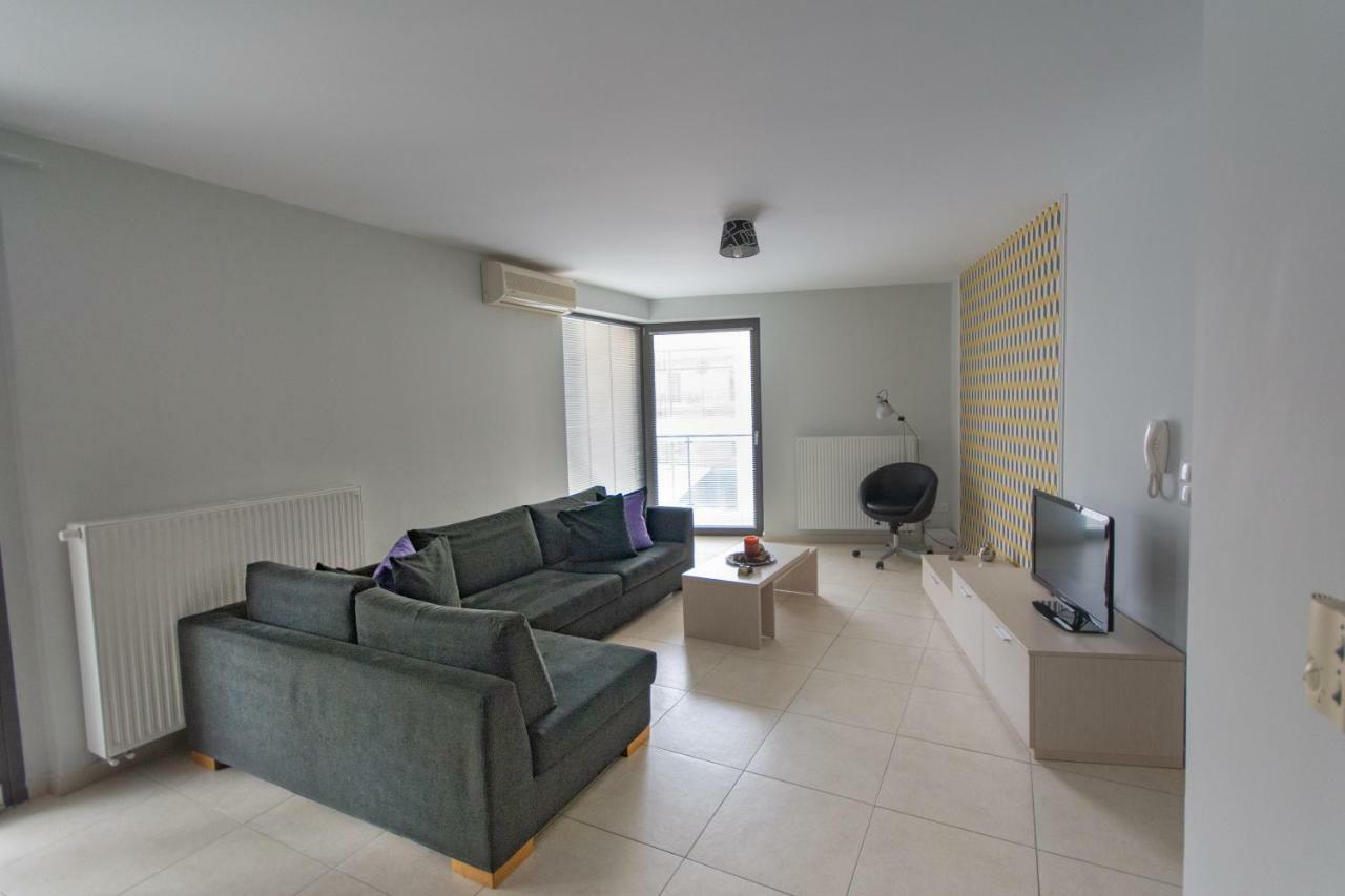Spacious Fully Equipped 3Bd 2Bath Apt In The Heart Of City With Balconies Ac And Fast Wifi #2 Ираклио Екстериор снимка
