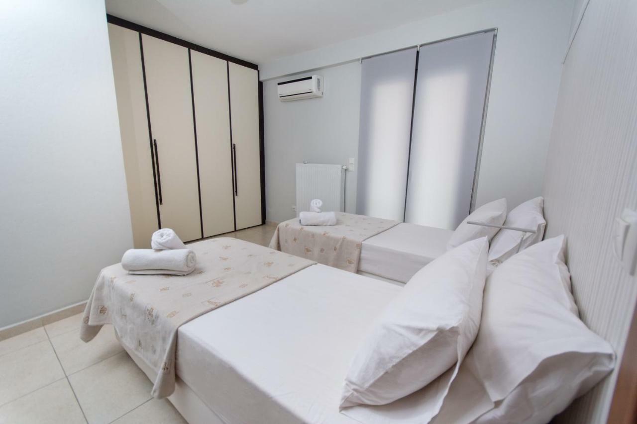Spacious Fully Equipped 3Bd 2Bath Apt In The Heart Of City With Balconies Ac And Fast Wifi #2 Ираклио Екстериор снимка